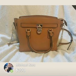 Michael kors purse